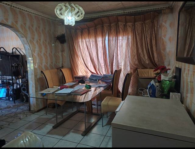 3 BEDROOM HOUSE FOR SALE IN GEELHOUTPARK